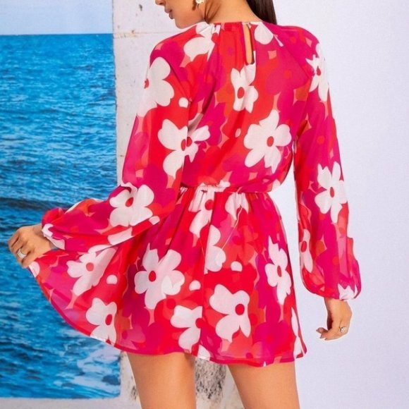 Floral Plunging Neck Lantern Sleeve Dress - Picture 2 of 5